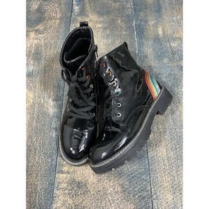 Mia Kids Girls Youth Size 5 Padma Black Rainbow Combat Boots!